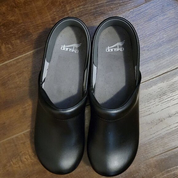 NEW Dansko Professional Clogs Womens 42 11.5 12 Black Leather Nursing Shoes - Picture 2 of 10